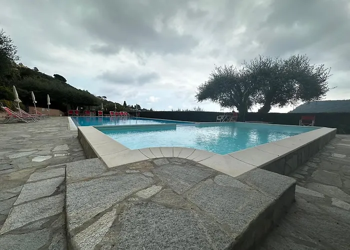 Vakantiehuis Casa Maricola - Air Condition - Pool - Privat Box - Wi-fi *